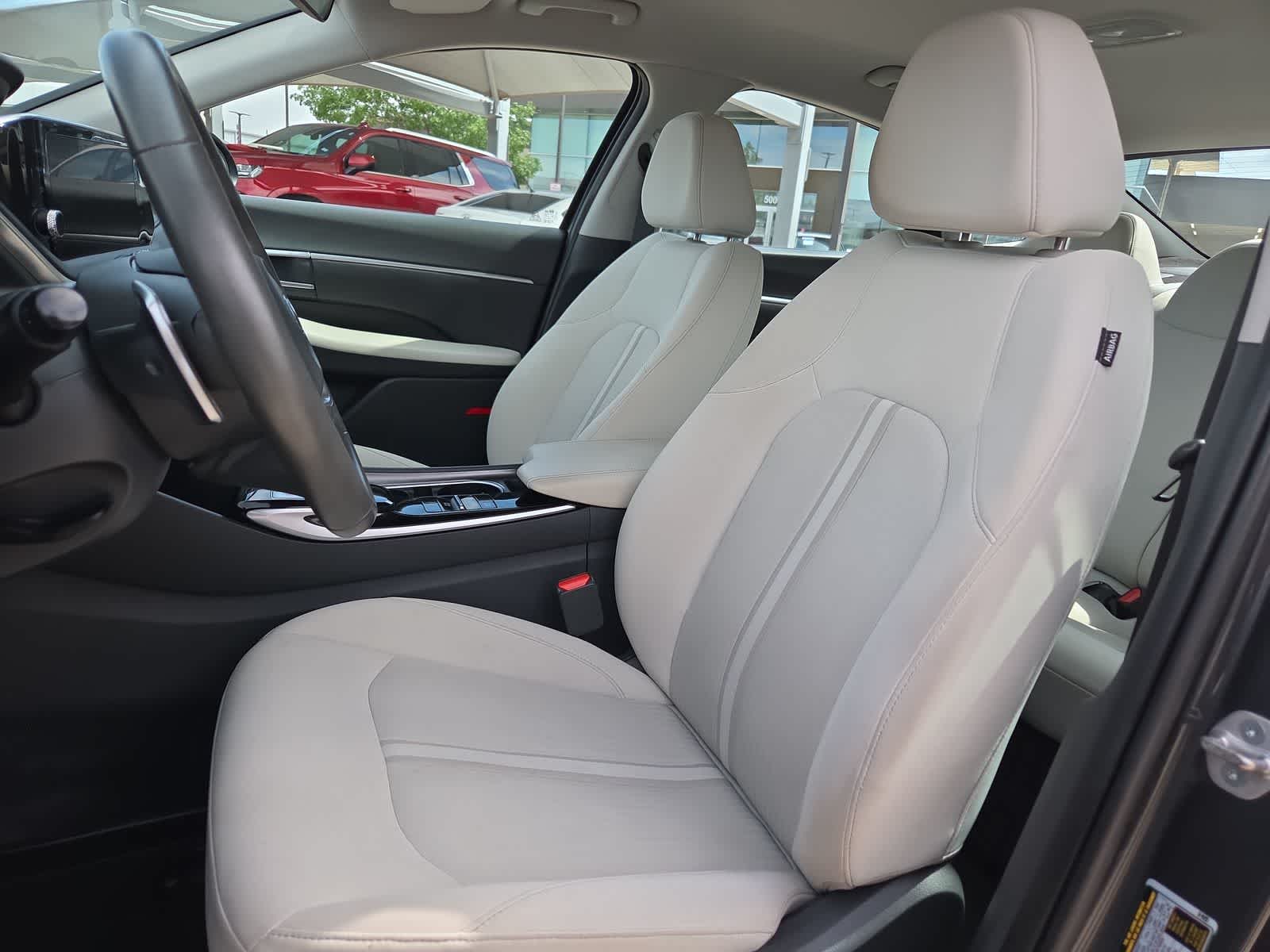 2023 Hyundai SONATA HYBRID SEL