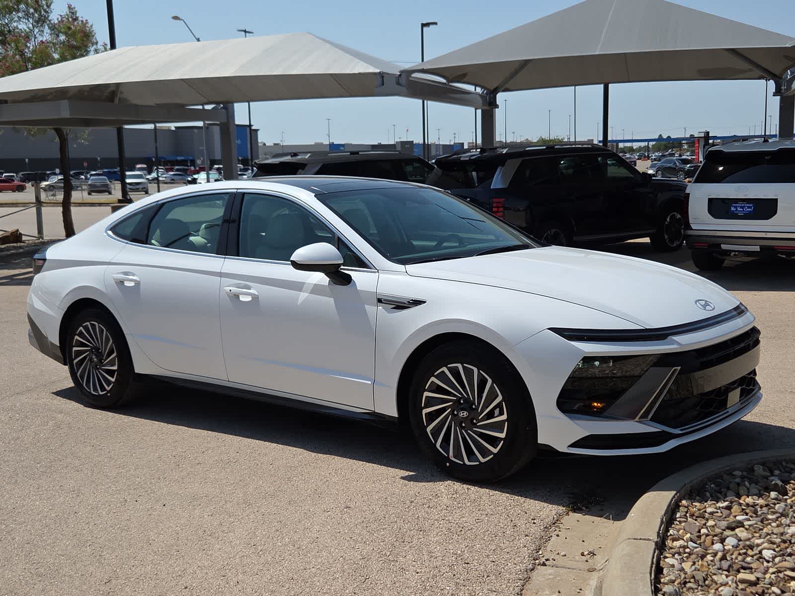 2026 Hyundai SONATA HYBRID SEL