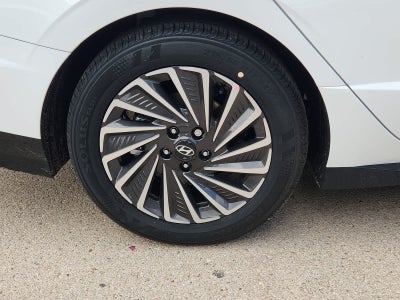 2025 Hyundai SONATA HYBRID Limited