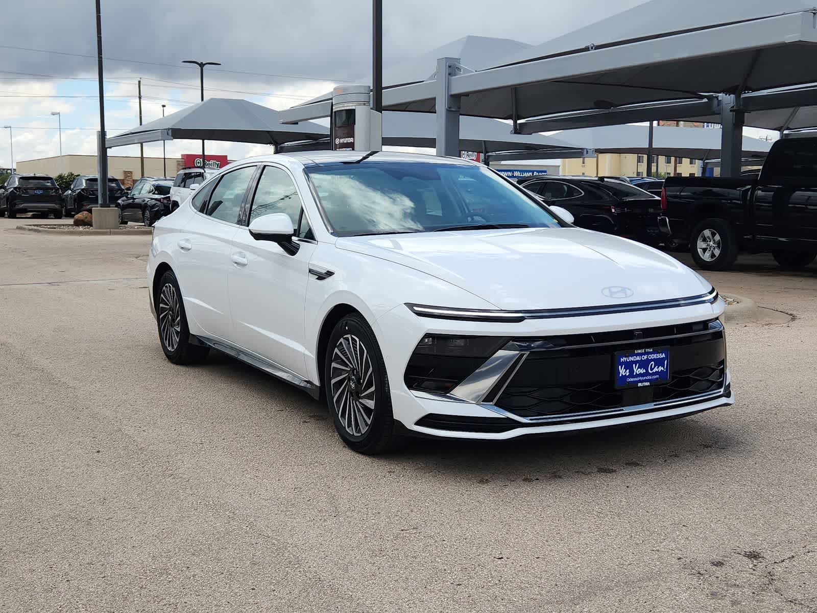 2025 Hyundai SONATA HYBRID Limited