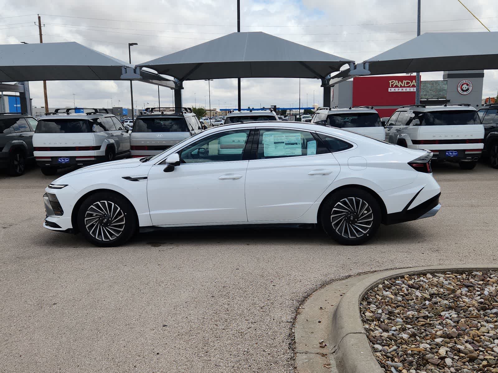 2025 Hyundai SONATA HYBRID Limited