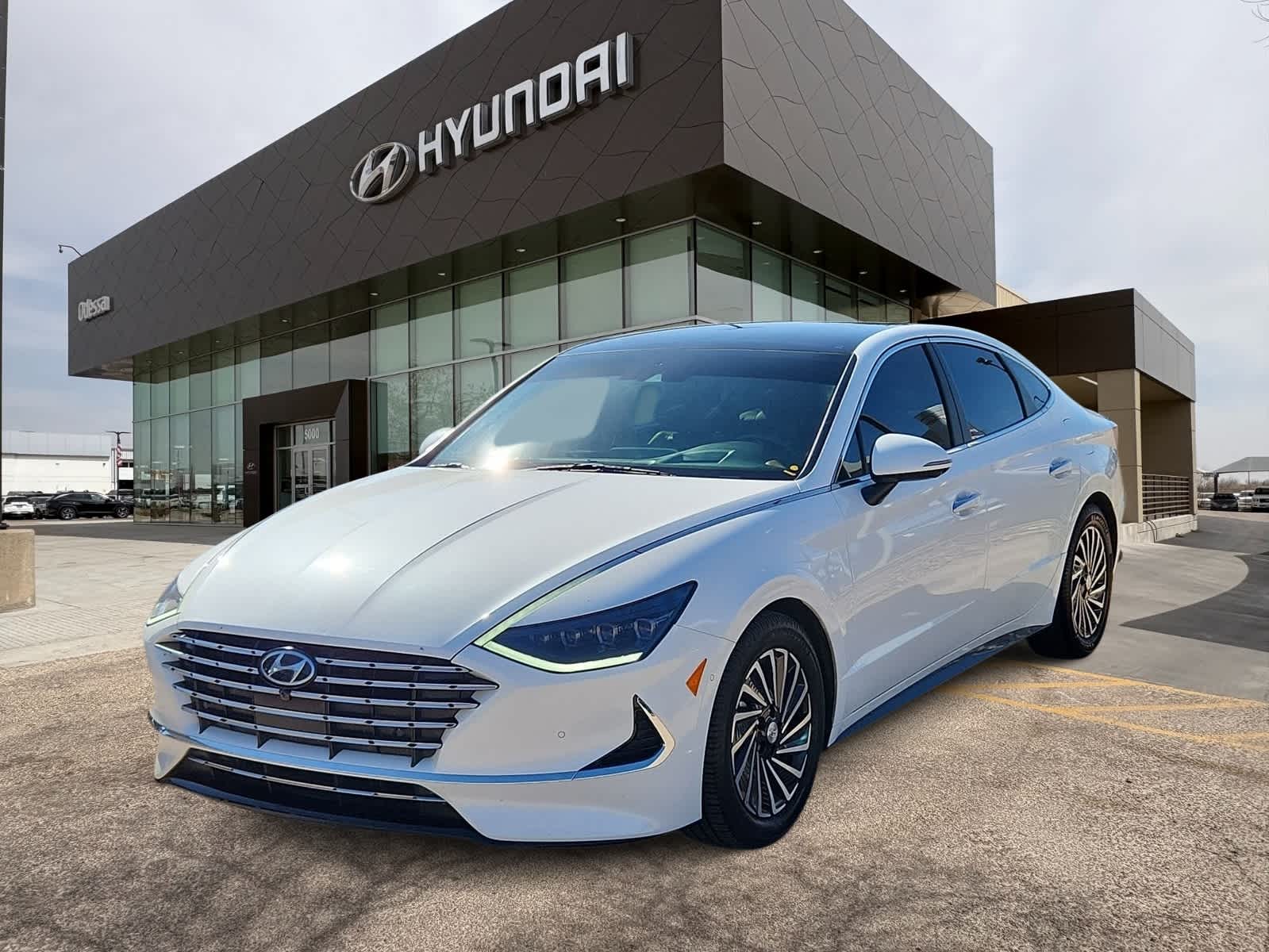 2022 Hyundai SONATA HYBRID Limited