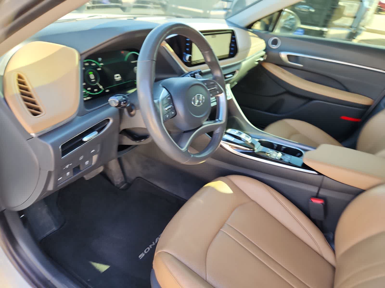 2022 Hyundai SONATA HYBRID Limited