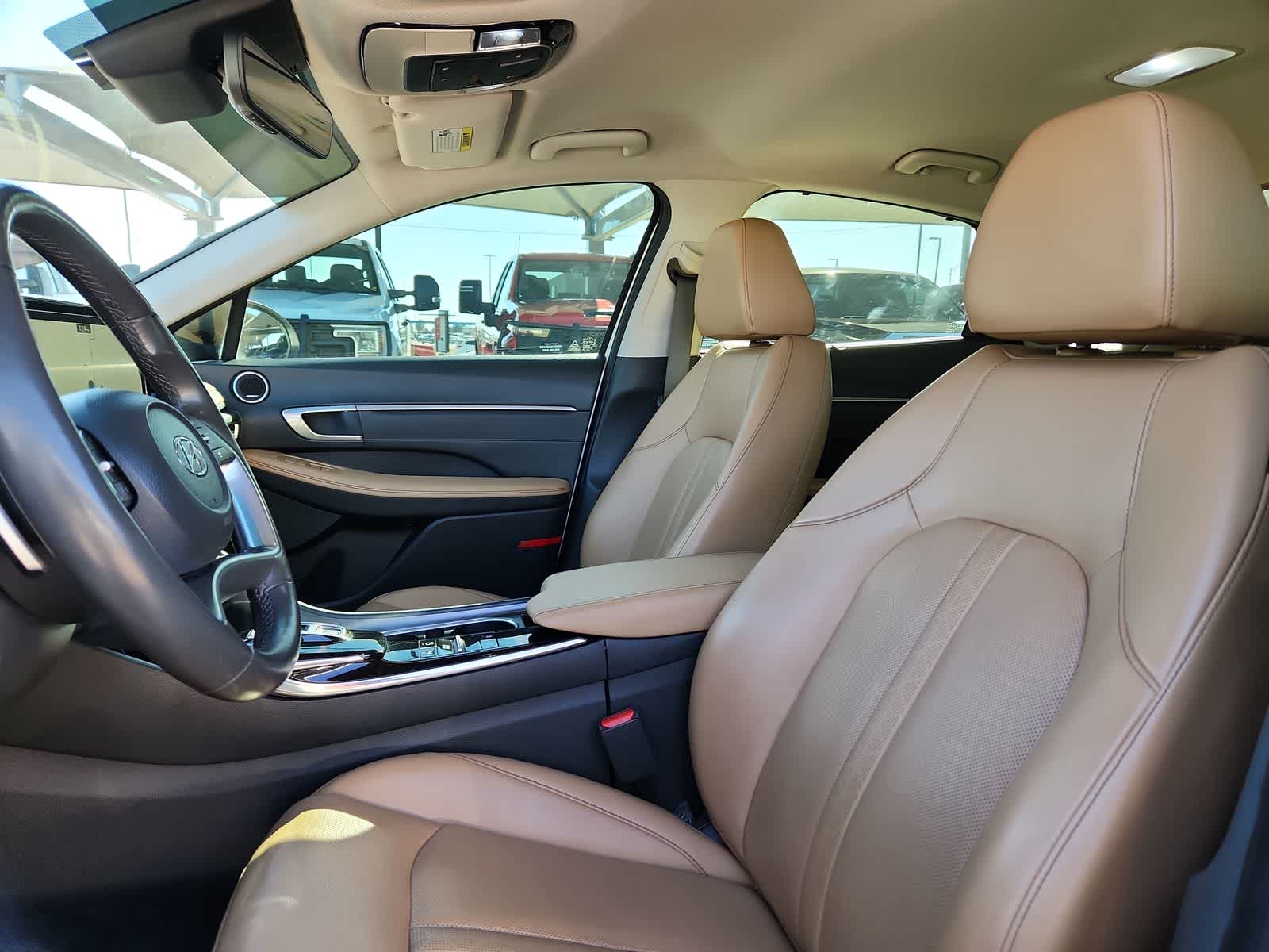 2022 Hyundai SONATA HYBRID Limited