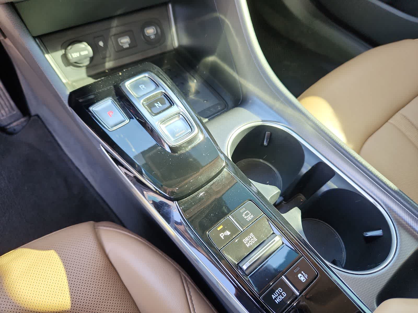 2022 Hyundai SONATA HYBRID Limited