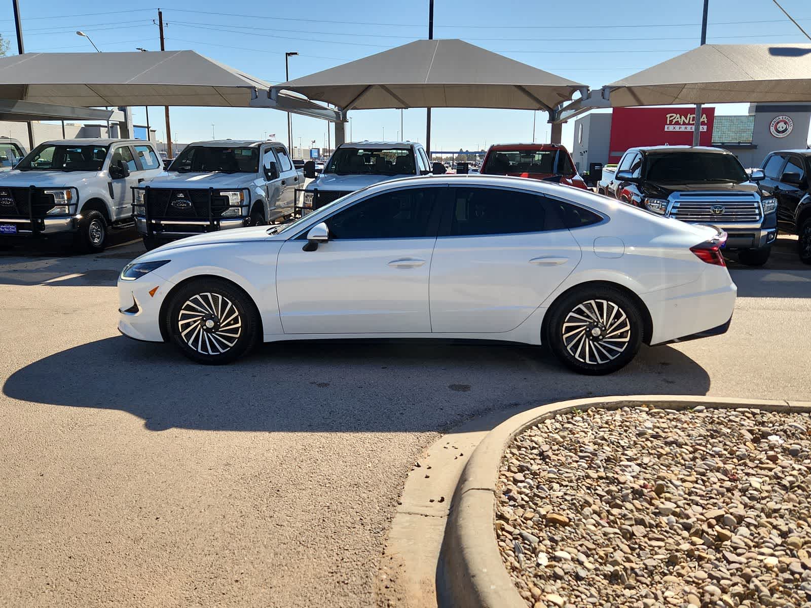 2022 Hyundai SONATA HYBRID Limited