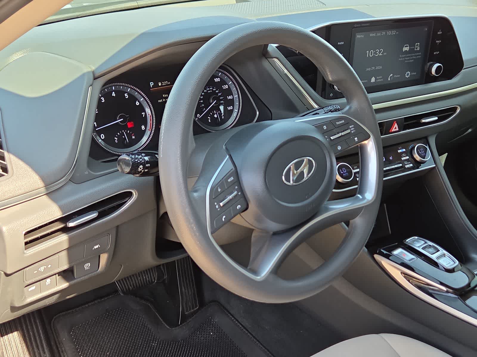2022 Hyundai SONATA SEL