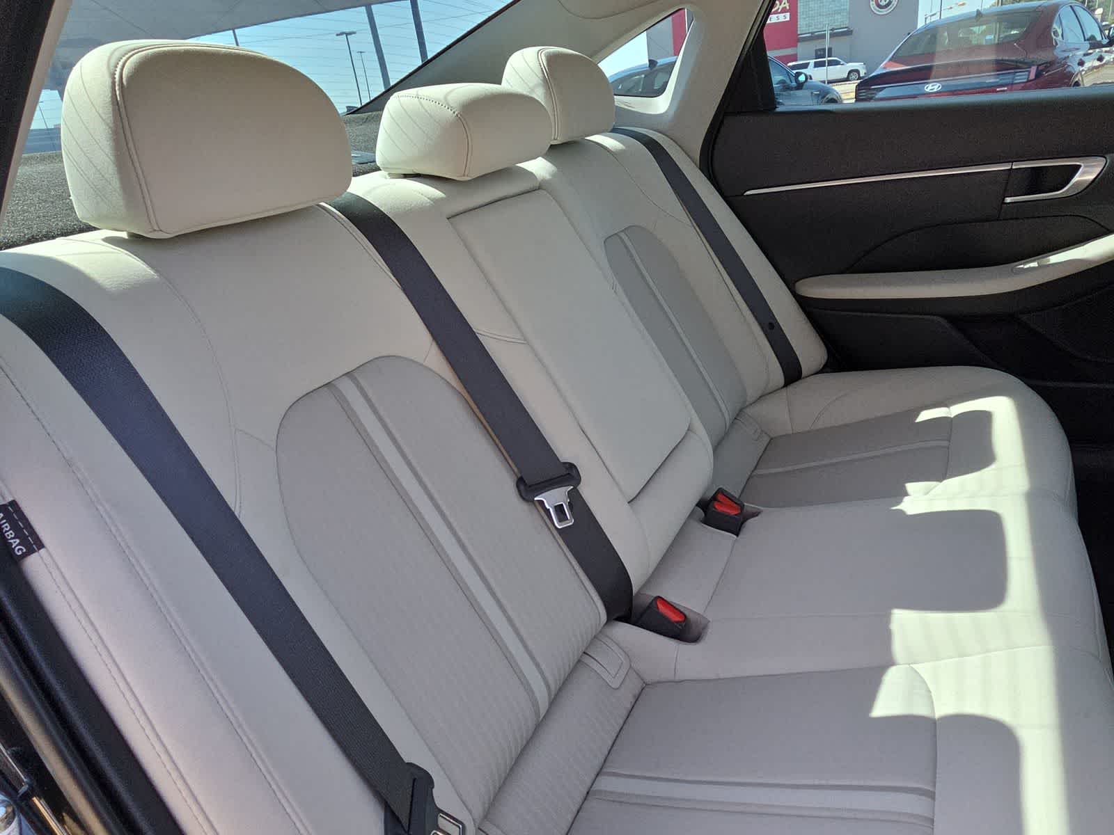 2022 Hyundai SONATA SEL