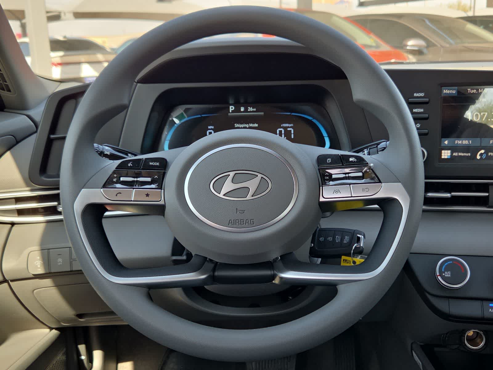 2026 Hyundai ELANTRA SE