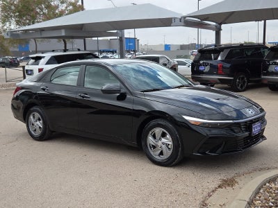 2026 Hyundai ELANTRA SE