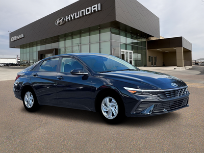 2026 Hyundai ELANTRA SE