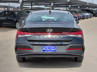 2026 Hyundai ELANTRA SE