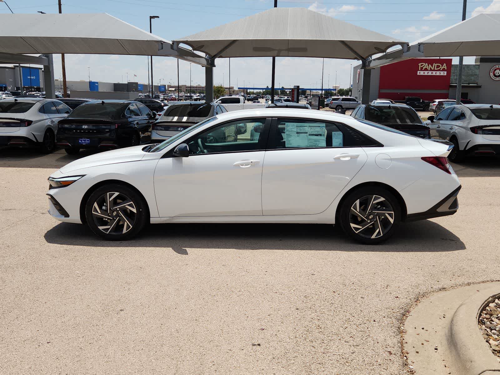 2025 Hyundai ELANTRA SEL Sport