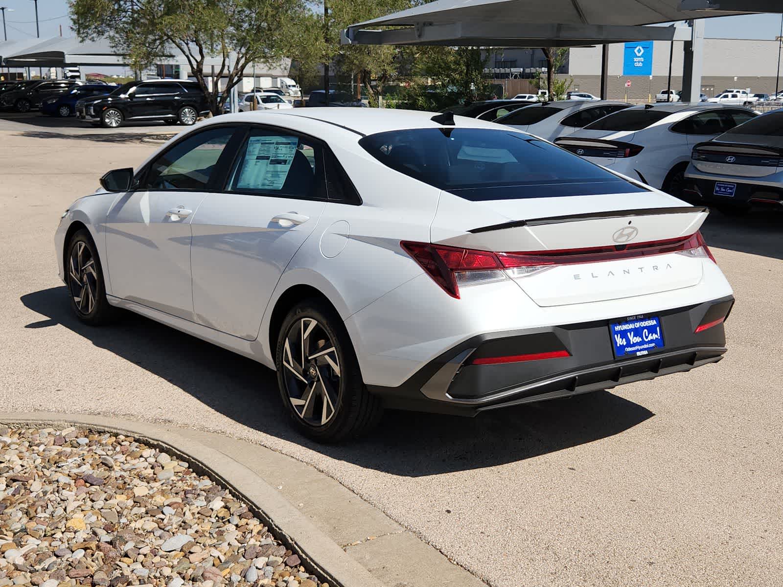 2025 Hyundai ELANTRA SEL Sport