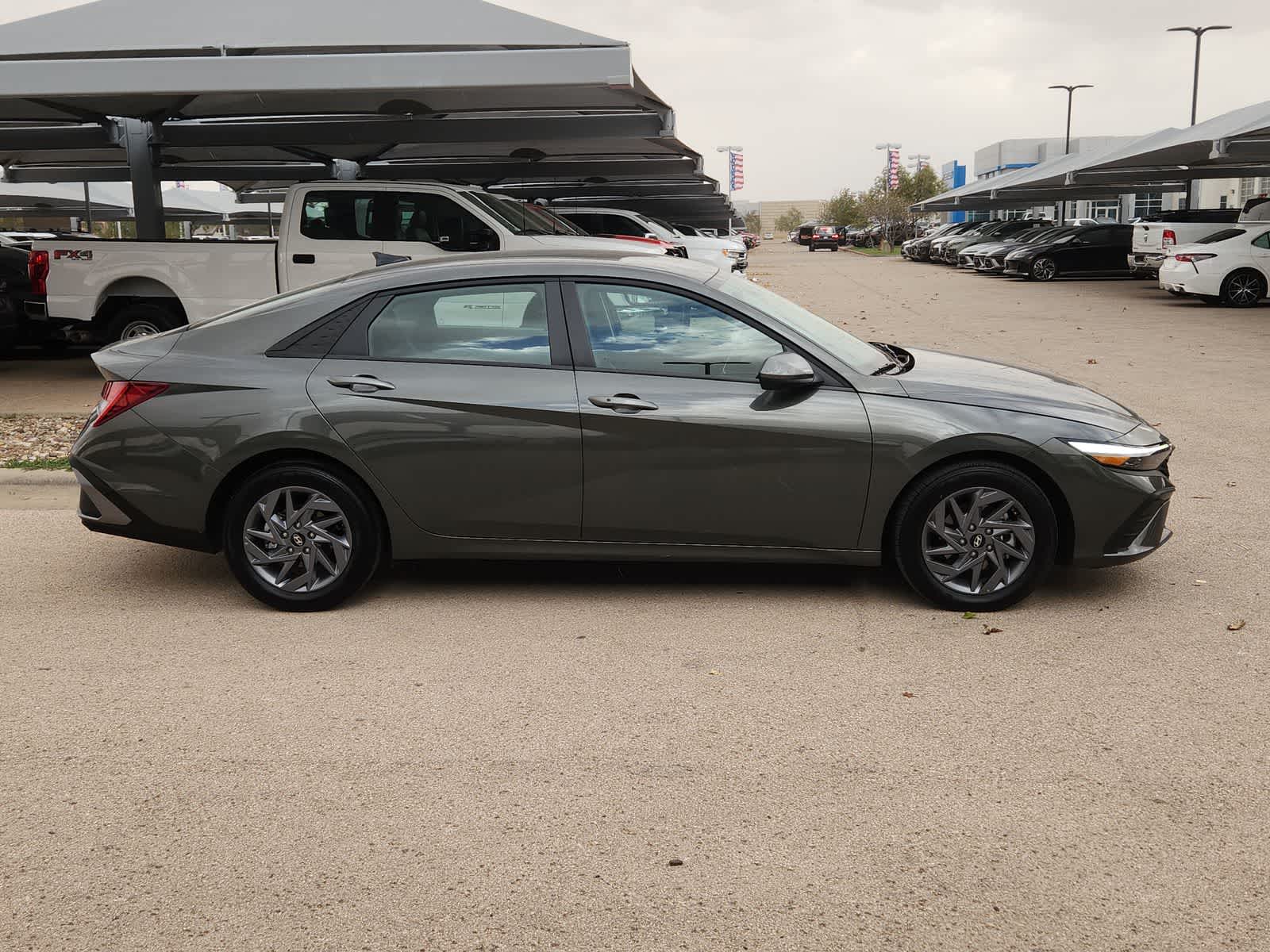 2025 Hyundai ELANTRA HYBRID Blue