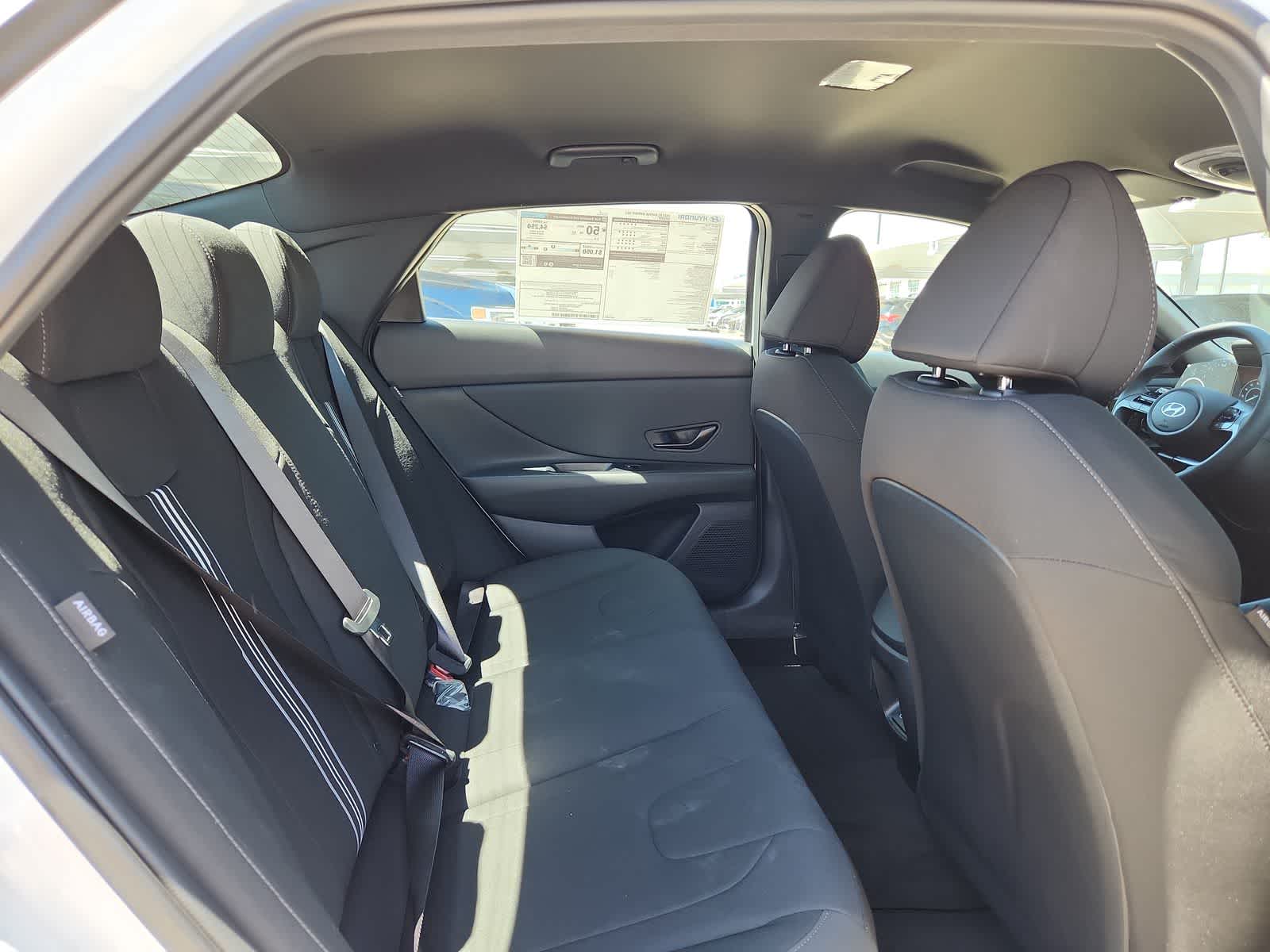 2025 Hyundai ELANTRA HYBRID SEL Sport