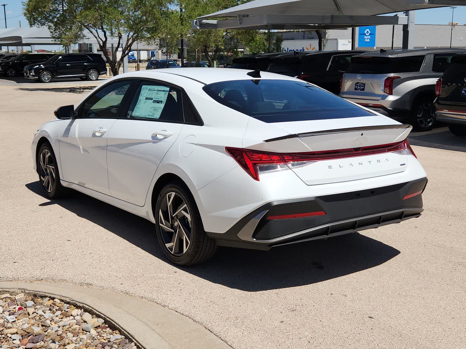 2025 Hyundai ELANTRA HYBRID SEL Sport