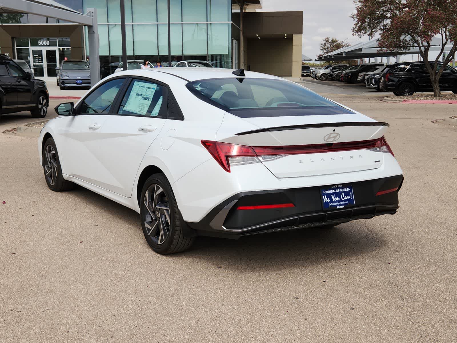 2025 Hyundai ELANTRA HYBRID SEL Sport