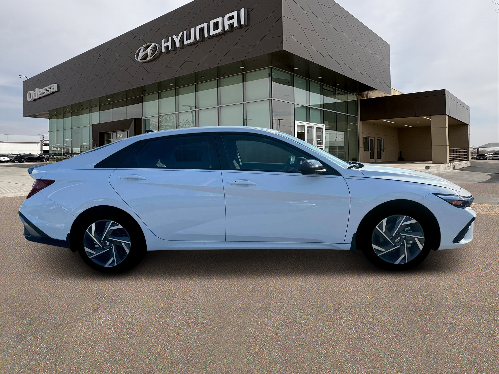 2025 Hyundai ELANTRA HYBRID SEL Sport
