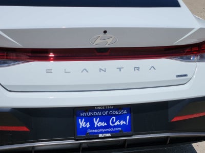 2025 Hyundai ELANTRA HYBRID Limited