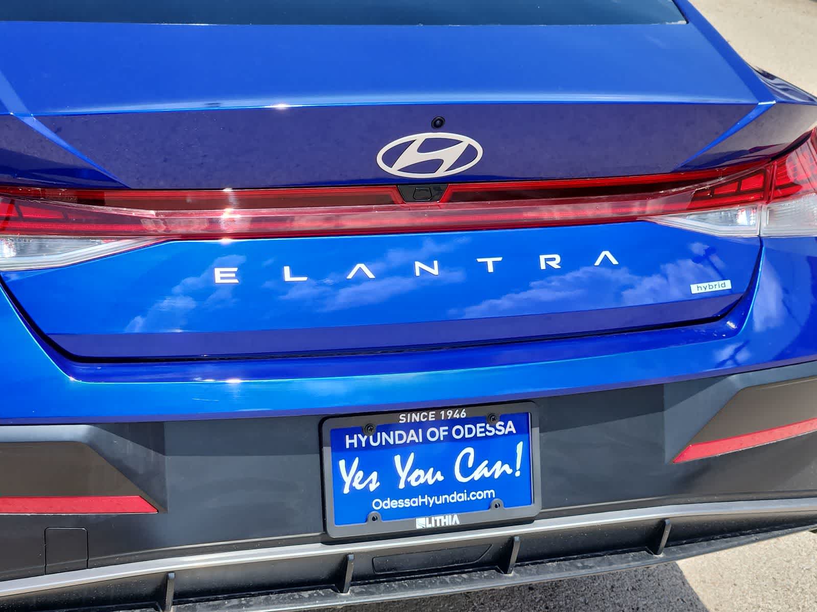 2025 Hyundai ELANTRA HYBRID Limited