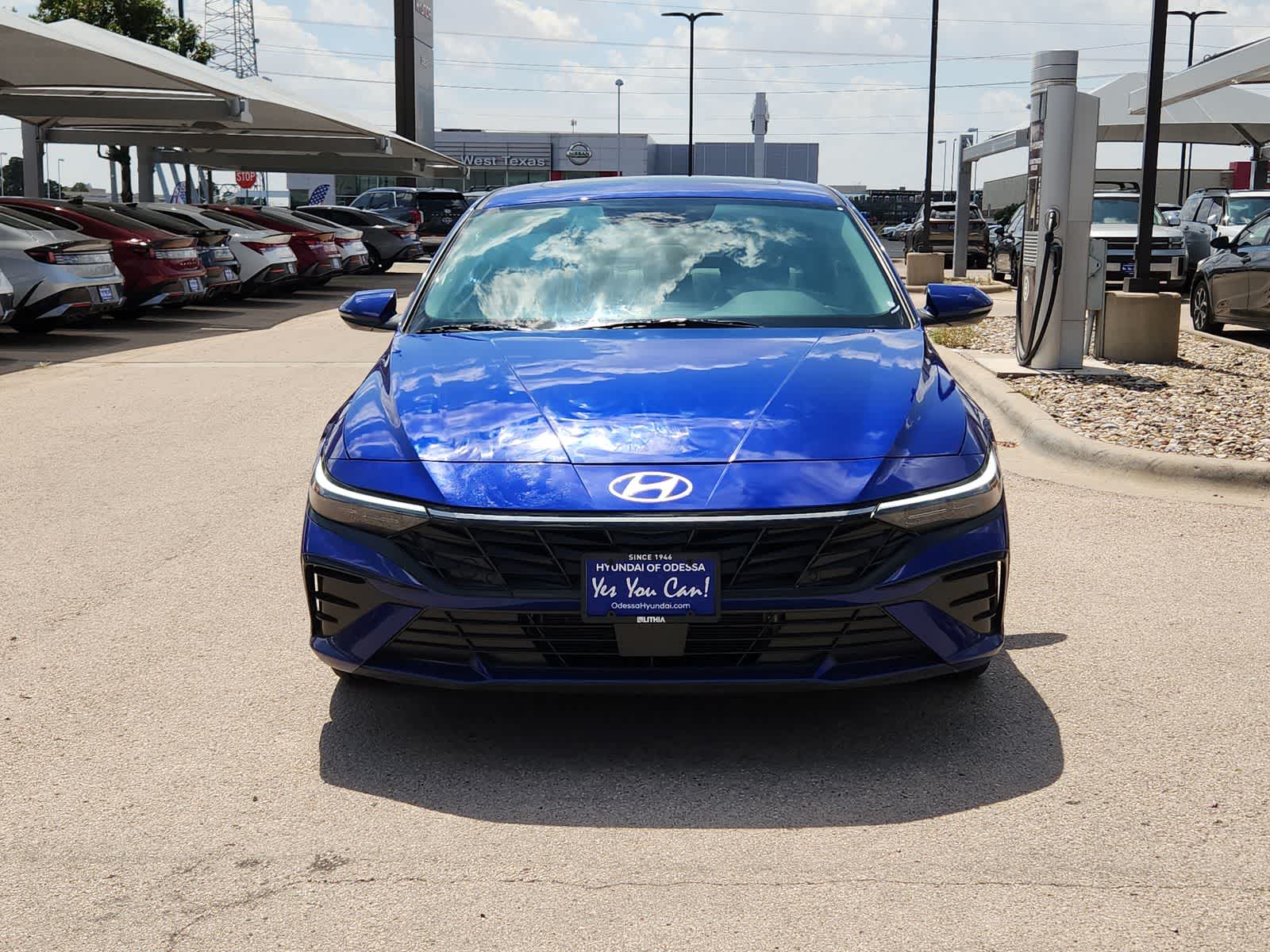 2025 Hyundai ELANTRA HYBRID Limited