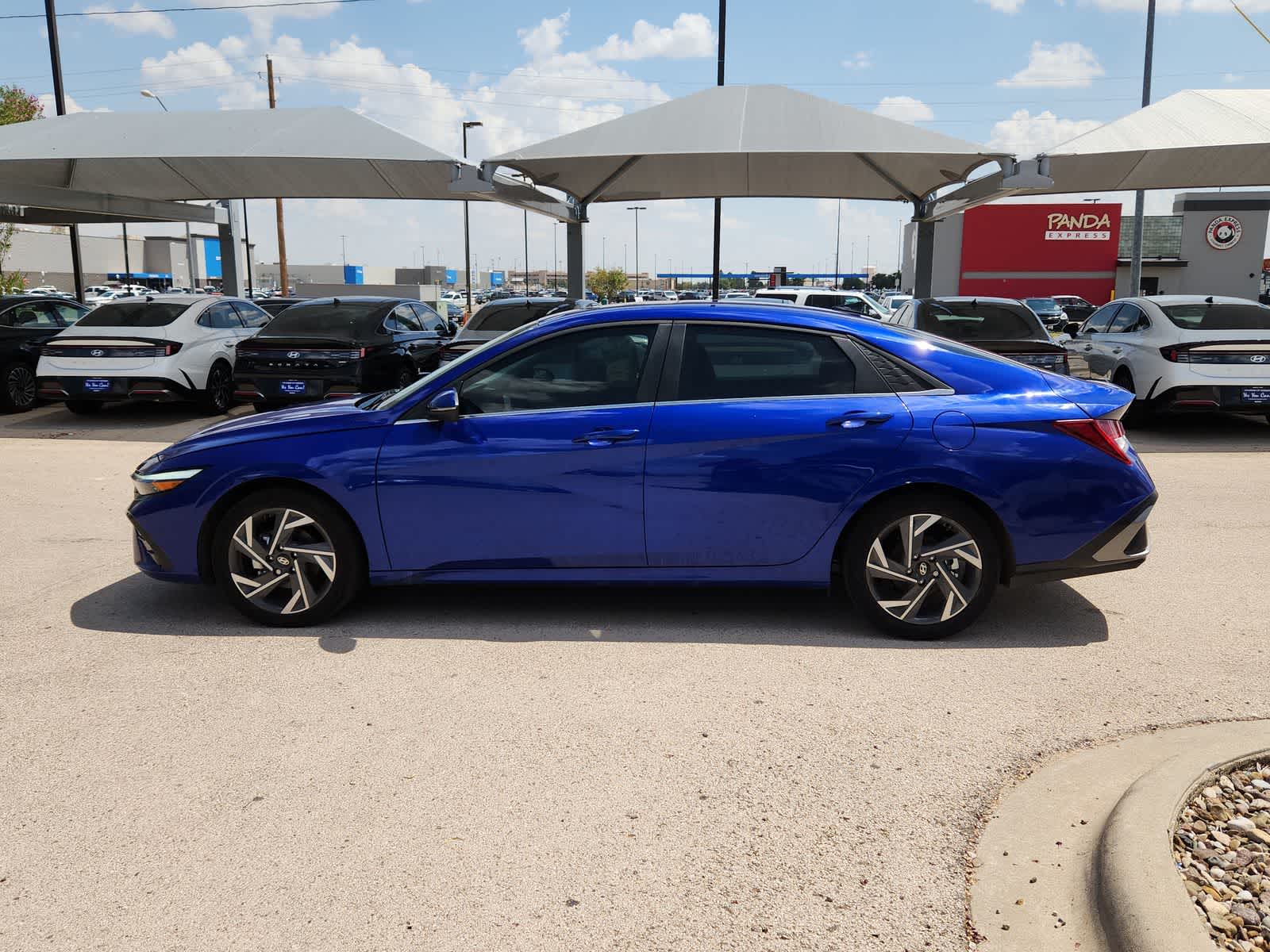 2025 Hyundai ELANTRA HYBRID Limited