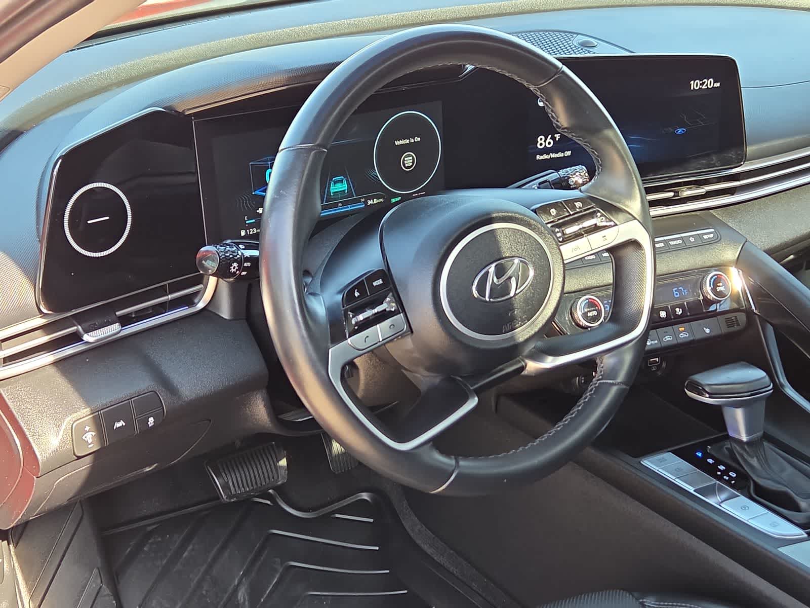 2021 Hyundai ELANTRA Limited
