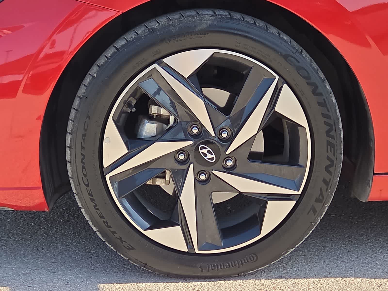 2021 Hyundai ELANTRA Limited