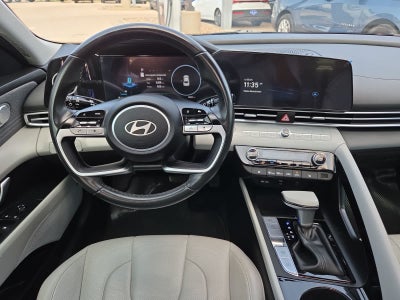 2025 Hyundai ELANTRA Limited