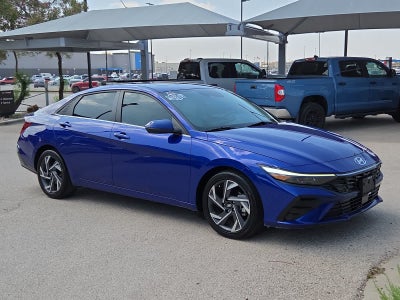 2025 Hyundai ELANTRA Limited