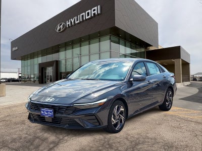 2025 Hyundai ELANTRA Limited