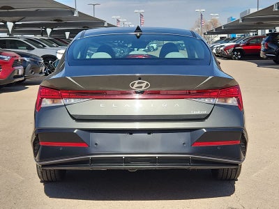 2024 Hyundai ELANTRA Limited
