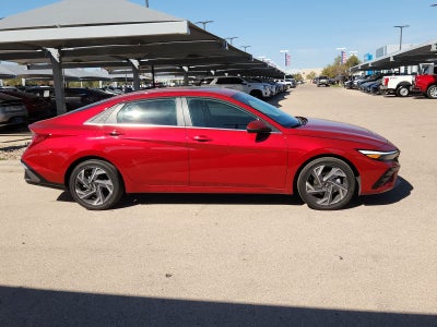 2025 Hyundai ELANTRA Limited