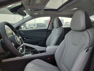 2025 Hyundai ELANTRA Limited