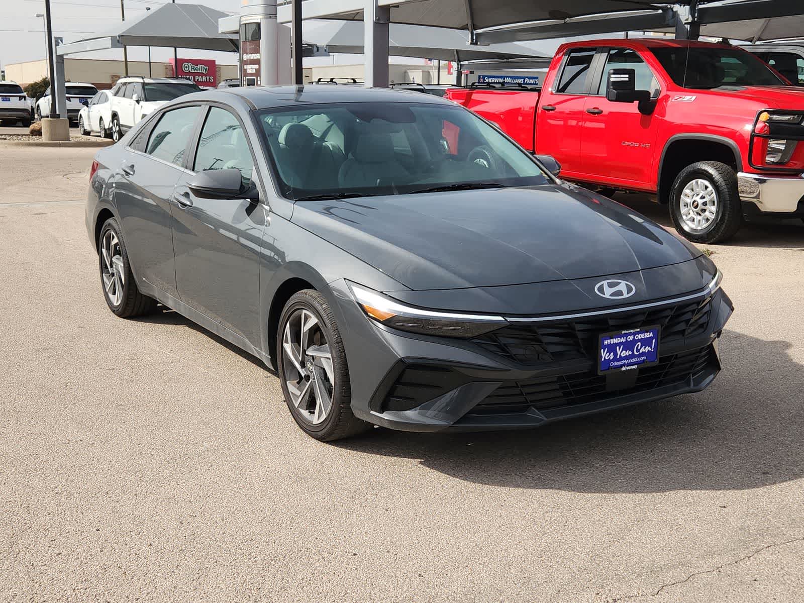 2025 Hyundai ELANTRA Limited