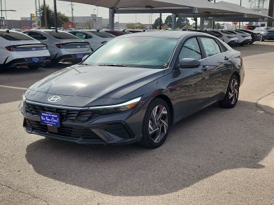 2025 Hyundai ELANTRA Limited