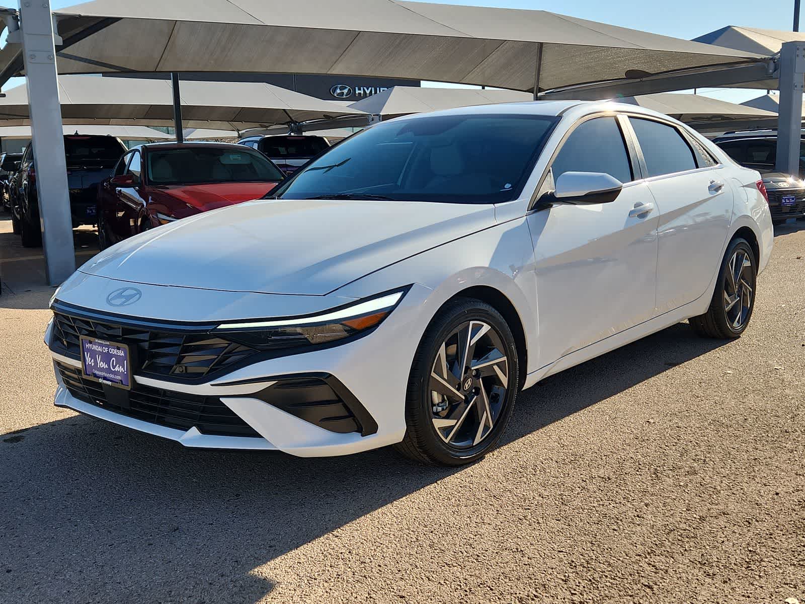 2025 Hyundai ELANTRA Limited