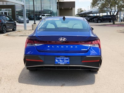 2025 Hyundai ELANTRA Limited