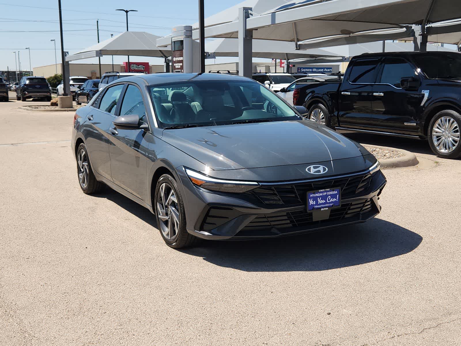 2025 Hyundai ELANTRA Limited