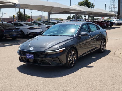 2025 Hyundai ELANTRA Limited