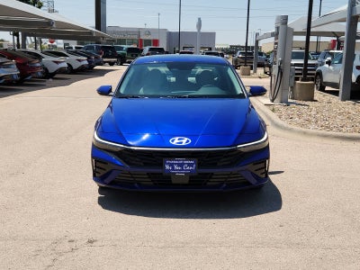2025 Hyundai ELANTRA Limited