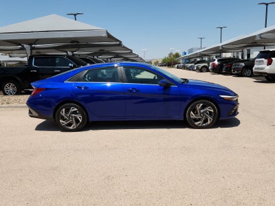 2025 Hyundai ELANTRA Limited