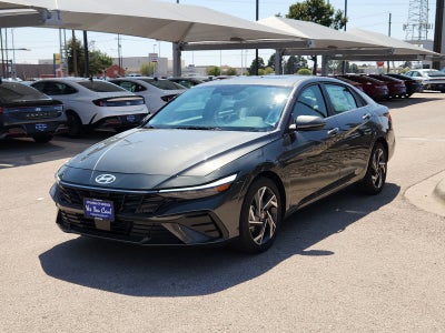 2025 Hyundai ELANTRA Limited