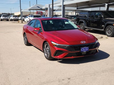 2025 Hyundai ELANTRA Limited