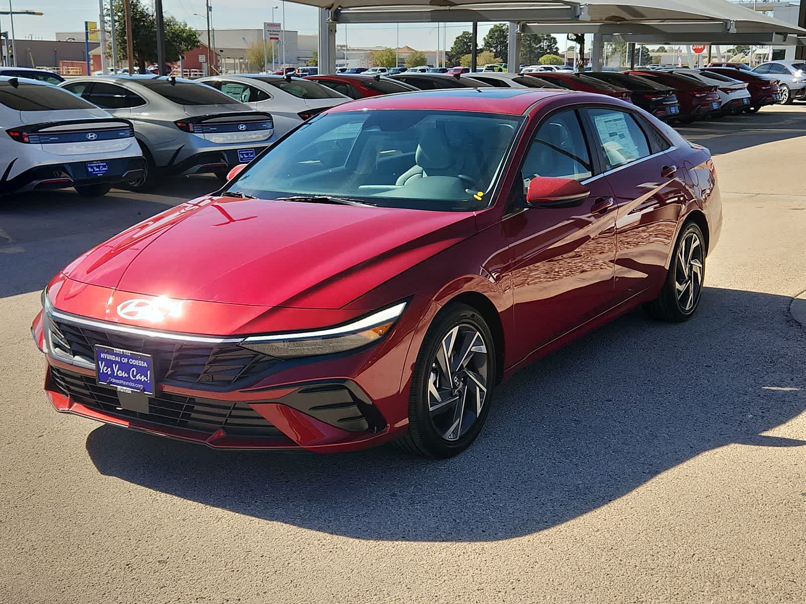 2025 Hyundai ELANTRA Limited