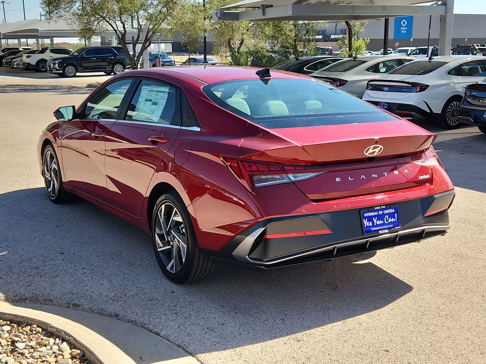 2025 Hyundai ELANTRA Limited