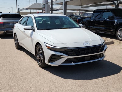 2025 Hyundai ELANTRA Limited