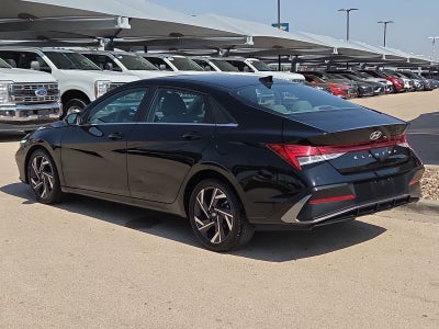 2025 Hyundai ELANTRA SEL Convenience