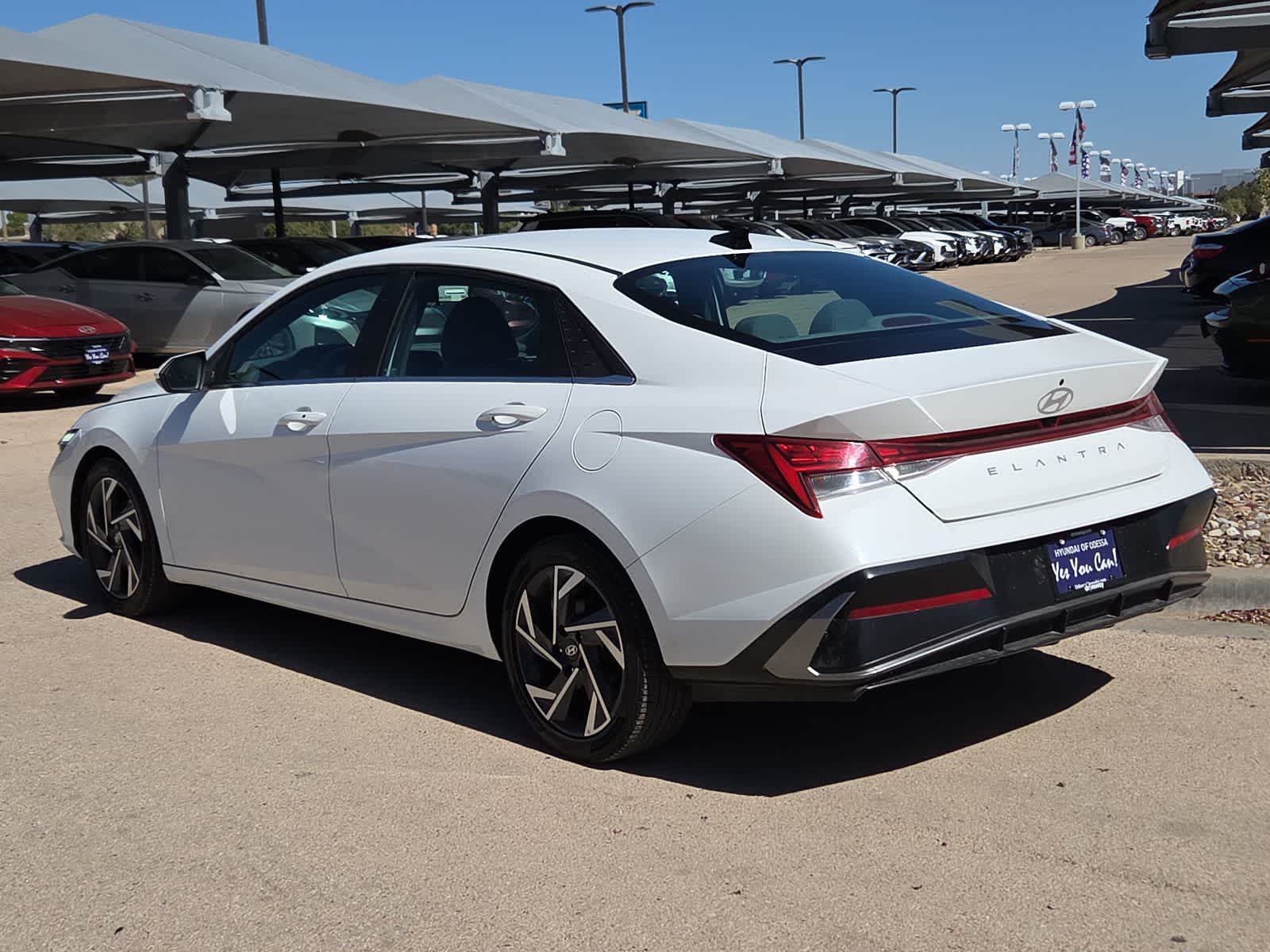 2025 Hyundai ELANTRA SEL Convenience